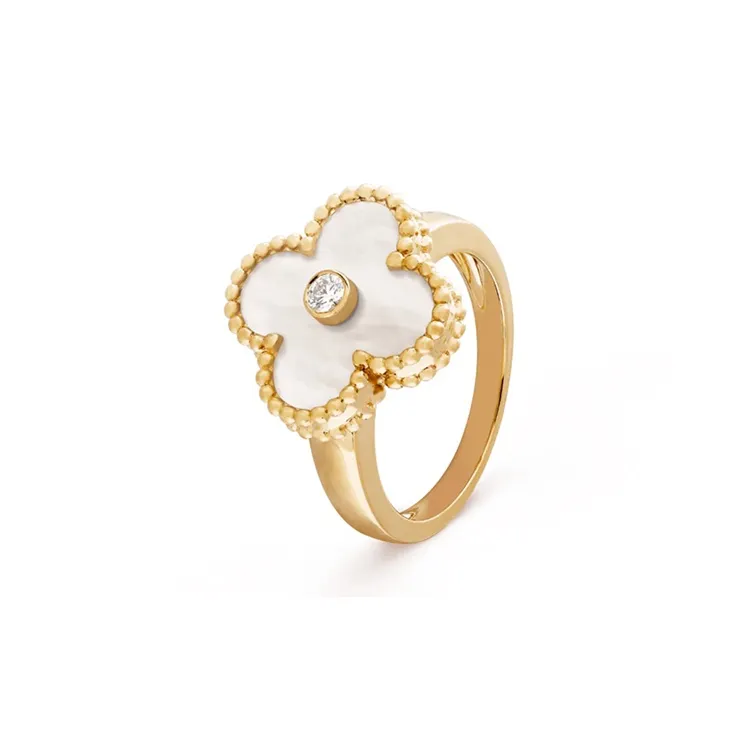 Van Cleef & Arpels 2010s Pre owned 18K Yellow Gold Alhambra Diamond Ring
