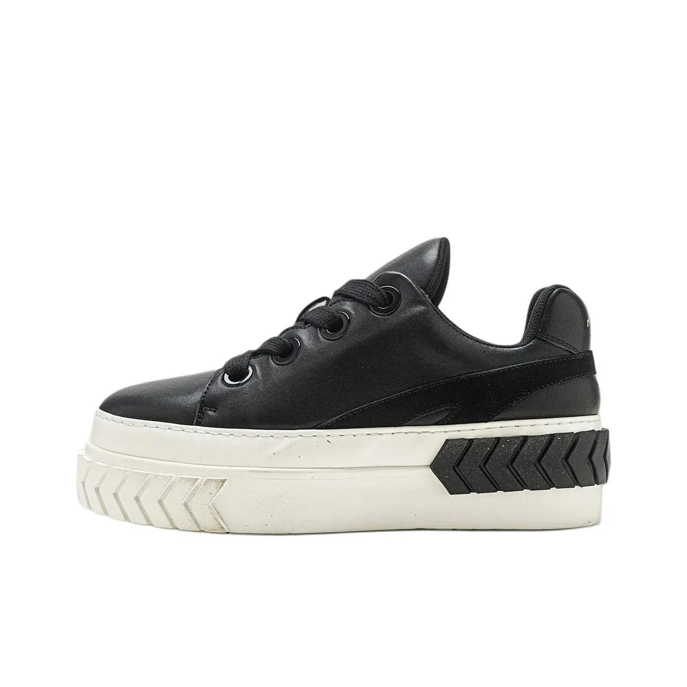 Both Tyres Platform Low Top Skateboard Shoes Unisex Black