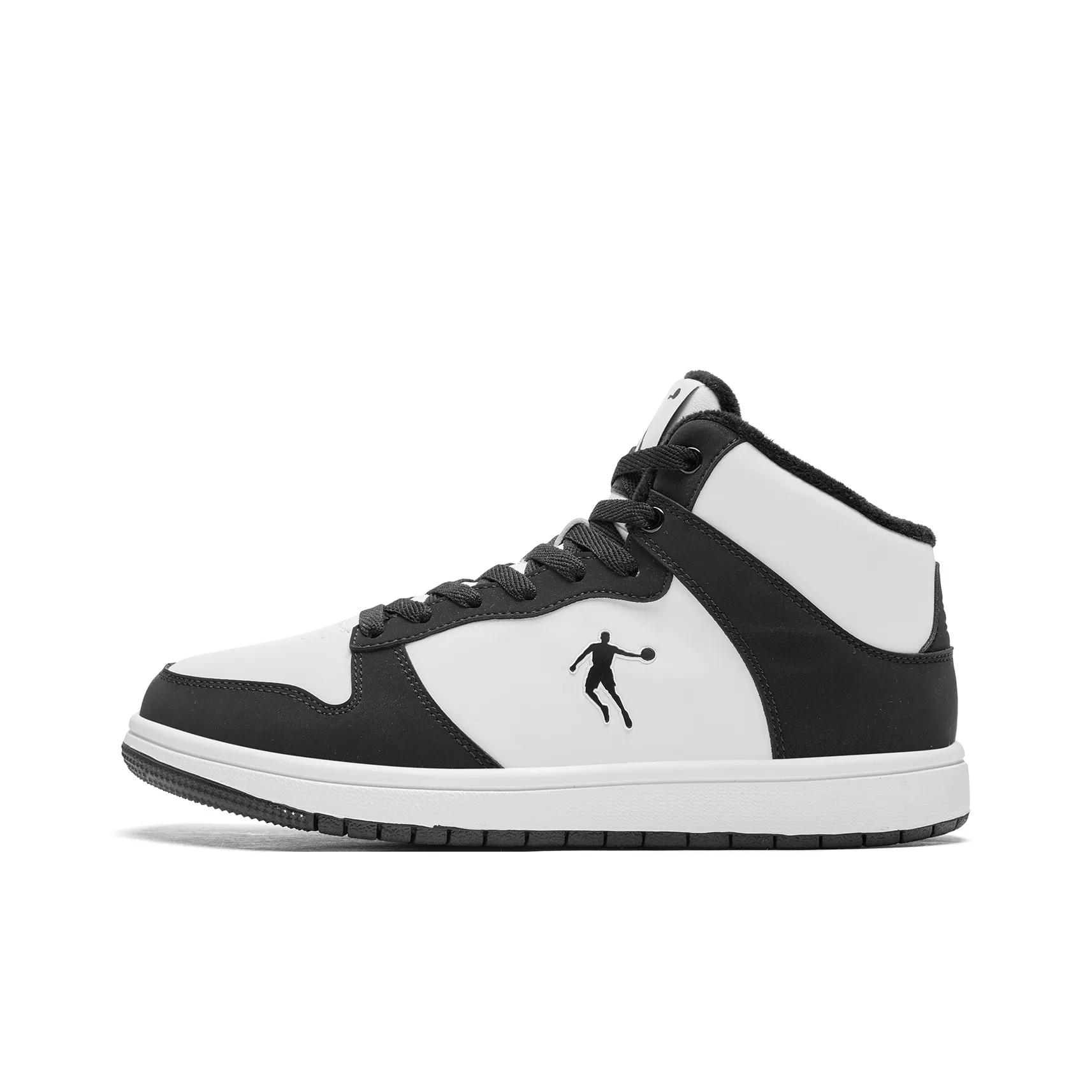 QIAODAN Покрытие визуально увеличивает рост Легкие Дышащие Высокие Кроссовки для скейтбординга Женские Белые Черные