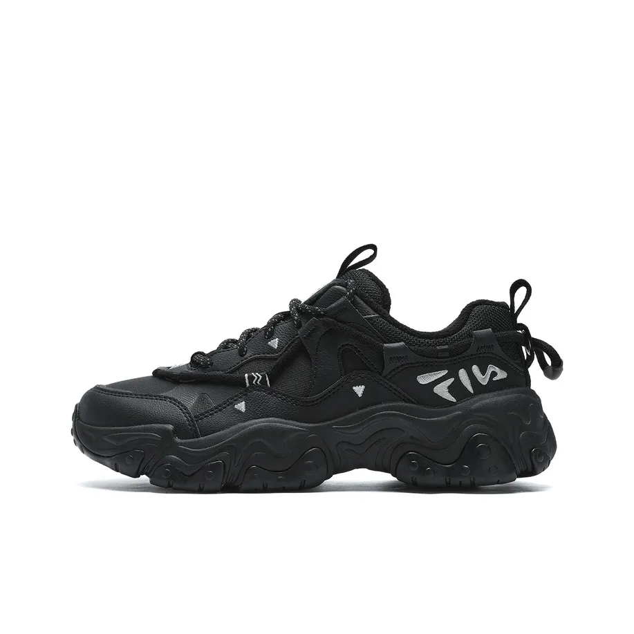 FILA Cat Paw 5th Generation Low Top Chunky Sneakers Women's Black