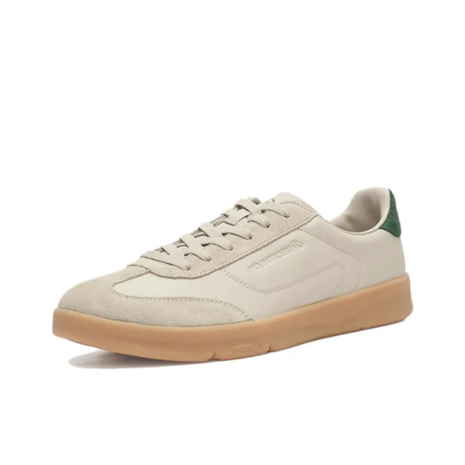 DECATHLON Anti Slip Wear Resistant Low Top Skateboard Shoes Men's Ecru Gray