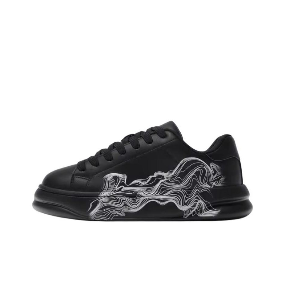 Step Up Your Style: The Best ZARA Men's Black Shoes for 2024