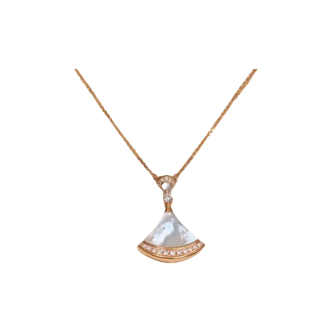 BVLGARI Divas' Dream Series 18K Rose Gold Mother Of Pearl Diamond Necklaces Unisex