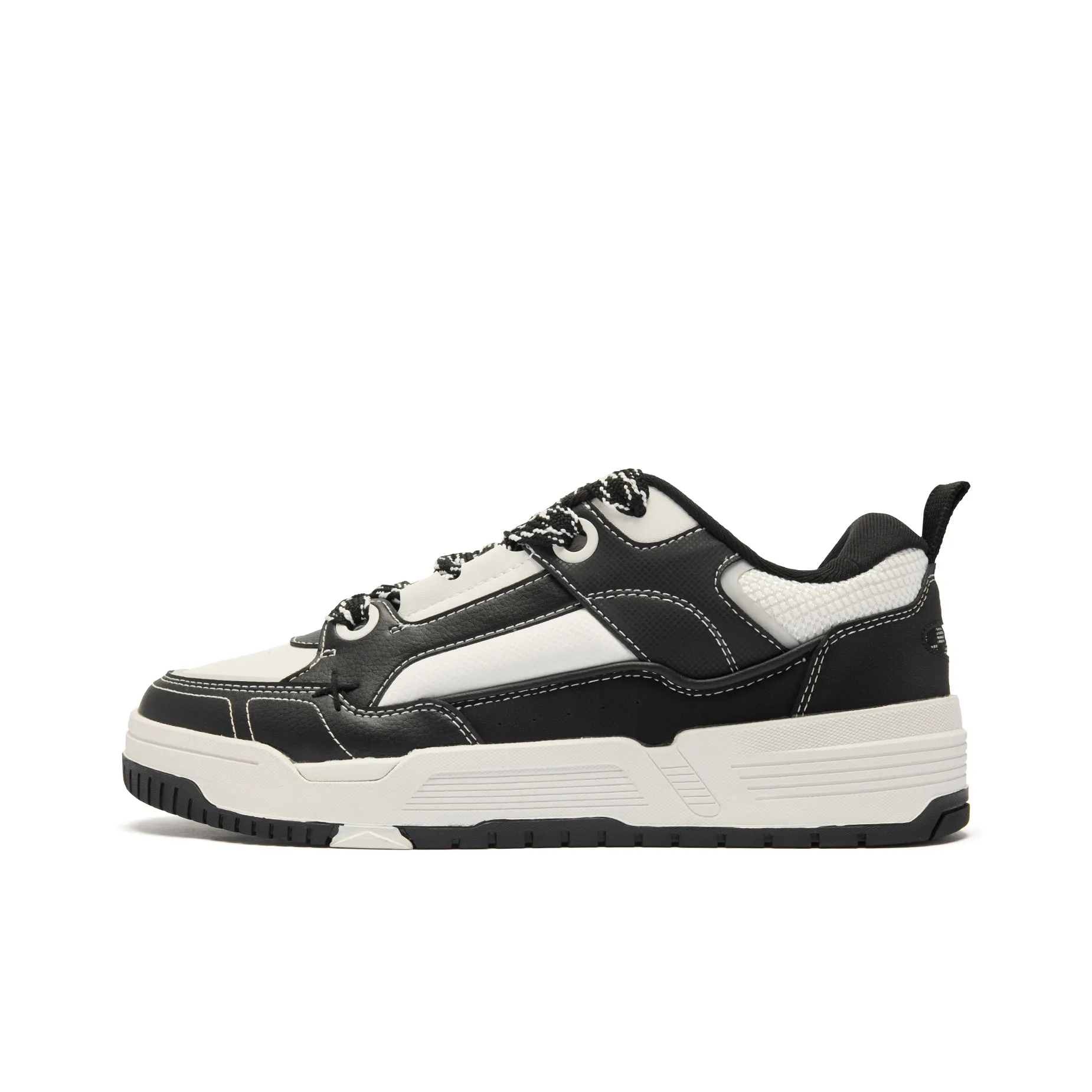 QIAODAN Goku Puffy Shoes Slip-Resistant Balance Breathable Height Increasing Low-Top Skateboard Shoes Men's Black White