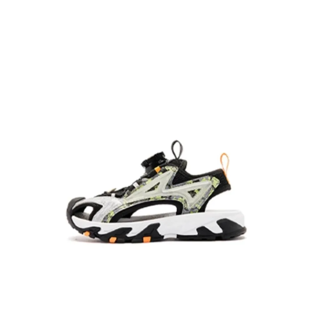 QIAODAN Амортизация Износостойкие детские сандалии черного и серебряного цвета для детей 3-7 лет