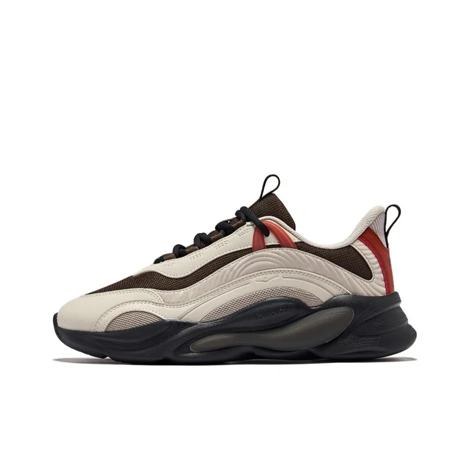 Erke Wei Yang Осенний Зимний Edition визуально увеличивает рост Низкий Топ Повседневный Мужской Темный цвет Сандал Серый "Железный человек"