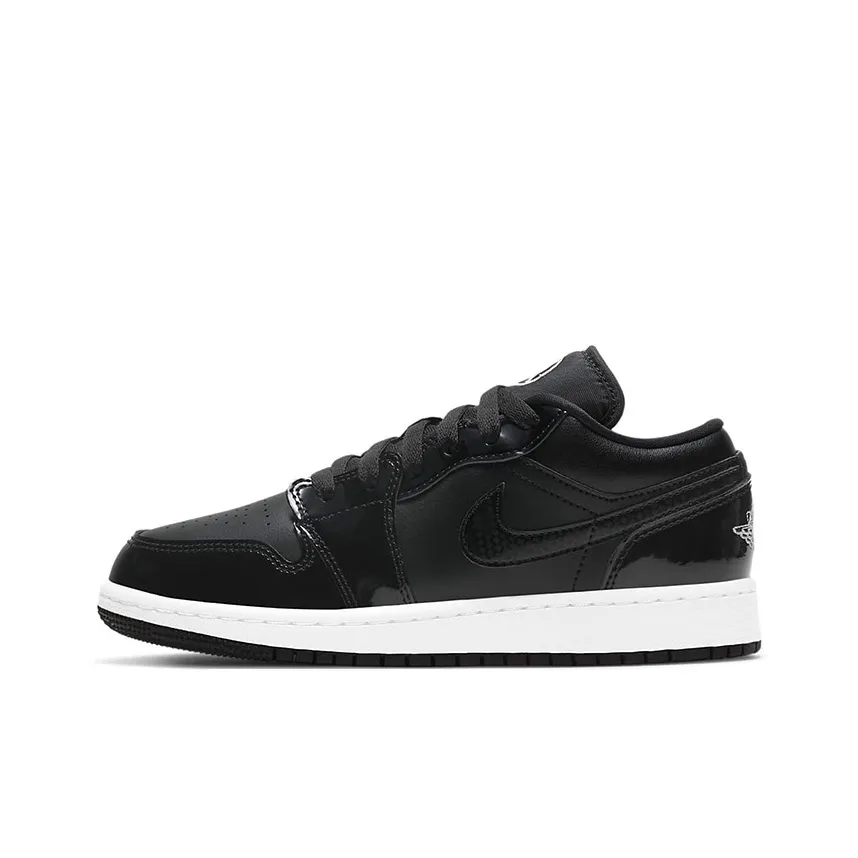 Женские кроссовки air jordan low white