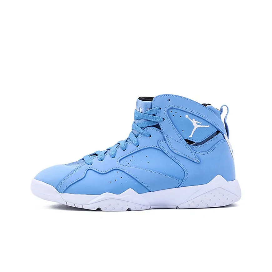 Кросівки оригінальні Coming jordan max 200 cd6105-001