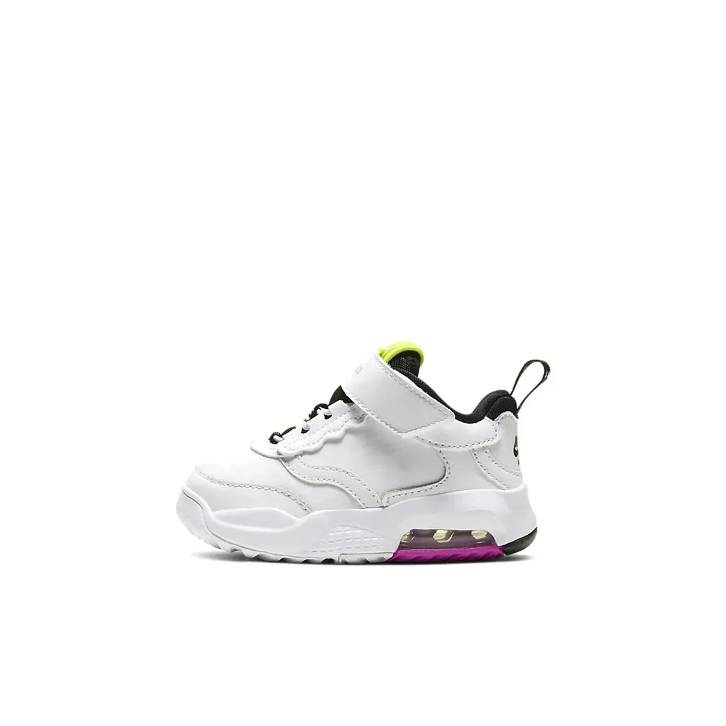 Jordan Max 200 Low Топ Обувь для малышей Белый черный фиолетовый Infant And Toddler
