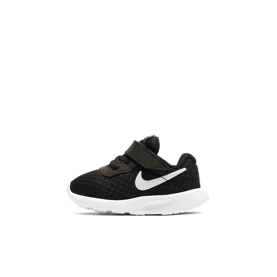 Nike Low Топ Спортивная Повседневная Обувь Черный Белый Для Малышей и Детей Предварительного Возраста