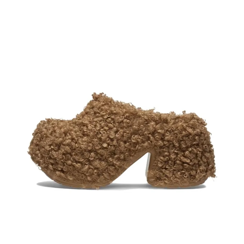 Crocs Wrap toe Slippers Women
s Brown