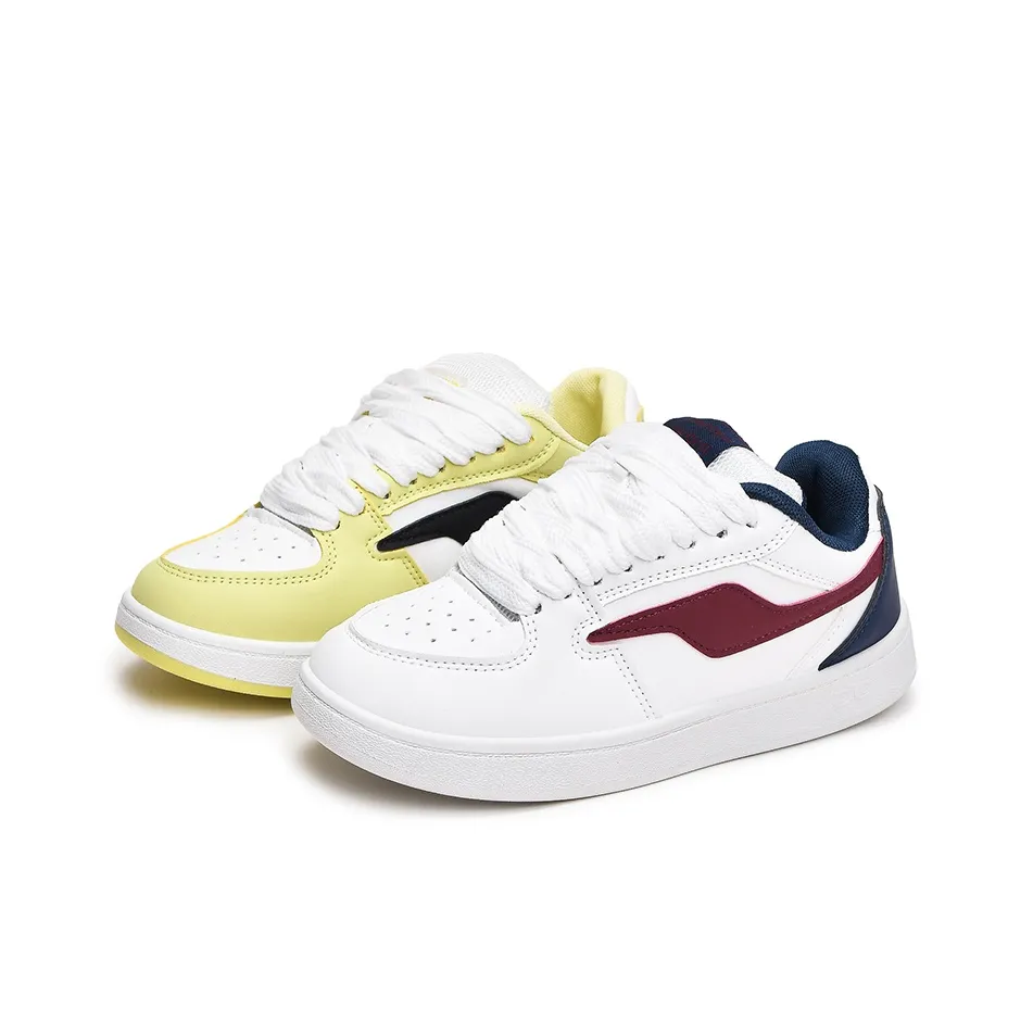 LIANGHUO Anti Slip Wear Resistant Low Top Skateboard Shoes Women's Mismatched