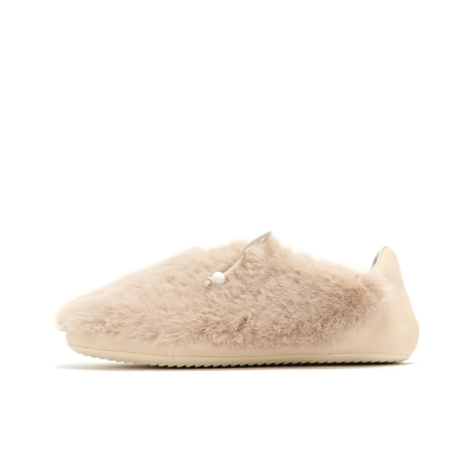 FOOT INDUSTRY FOOT INDUSTRY Низкий топ Повседневная обувь Женская