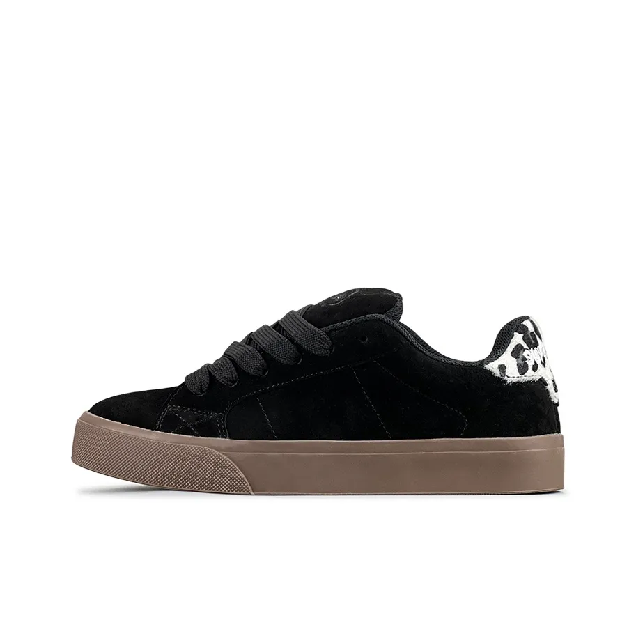 LuzaoT SUPER DRAG Anti Slip And Wear Resistant Lightweight Low Top Skateboard Shoes Unisex Leopard Print Black