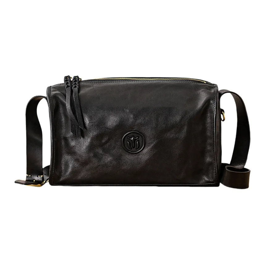 Back Step Телесная коровья кожа Натуральная кожа Растительное дубление Мягкая кожа Сумка через плечо Стандартная Унисекс Черный