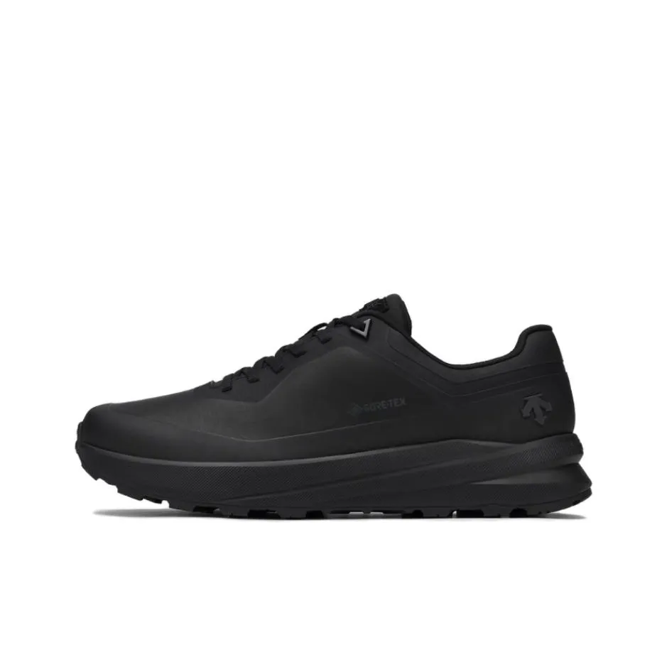DESCENTE Slip Resistant, Abrasion Resistant, Breathable Low Top Casual Shoes Unisex Black