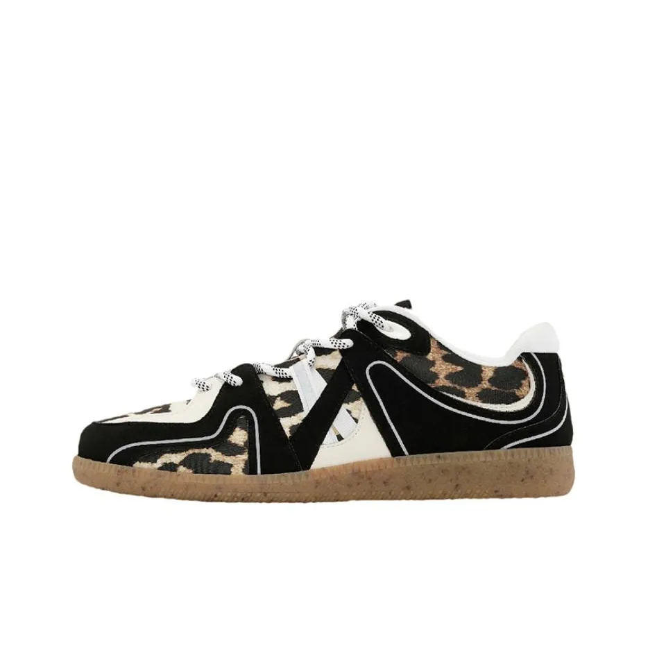GANNI Sporty Mi Low Top Skateboard Shoes Women's Black
