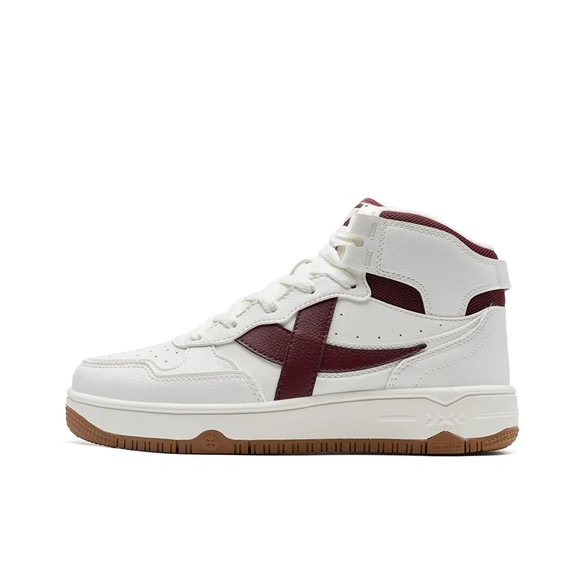 XTEP Alfalfa White Warm Wear Resistant Slip Resistant High Top Skateboard Shoes Women's White Red