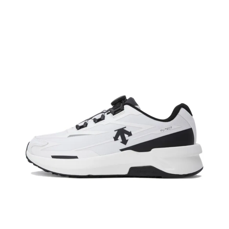 DESCENTE Slip Resistant, Abrasion Resistant, Waterproof Low Top Casual Shoes Unisex White