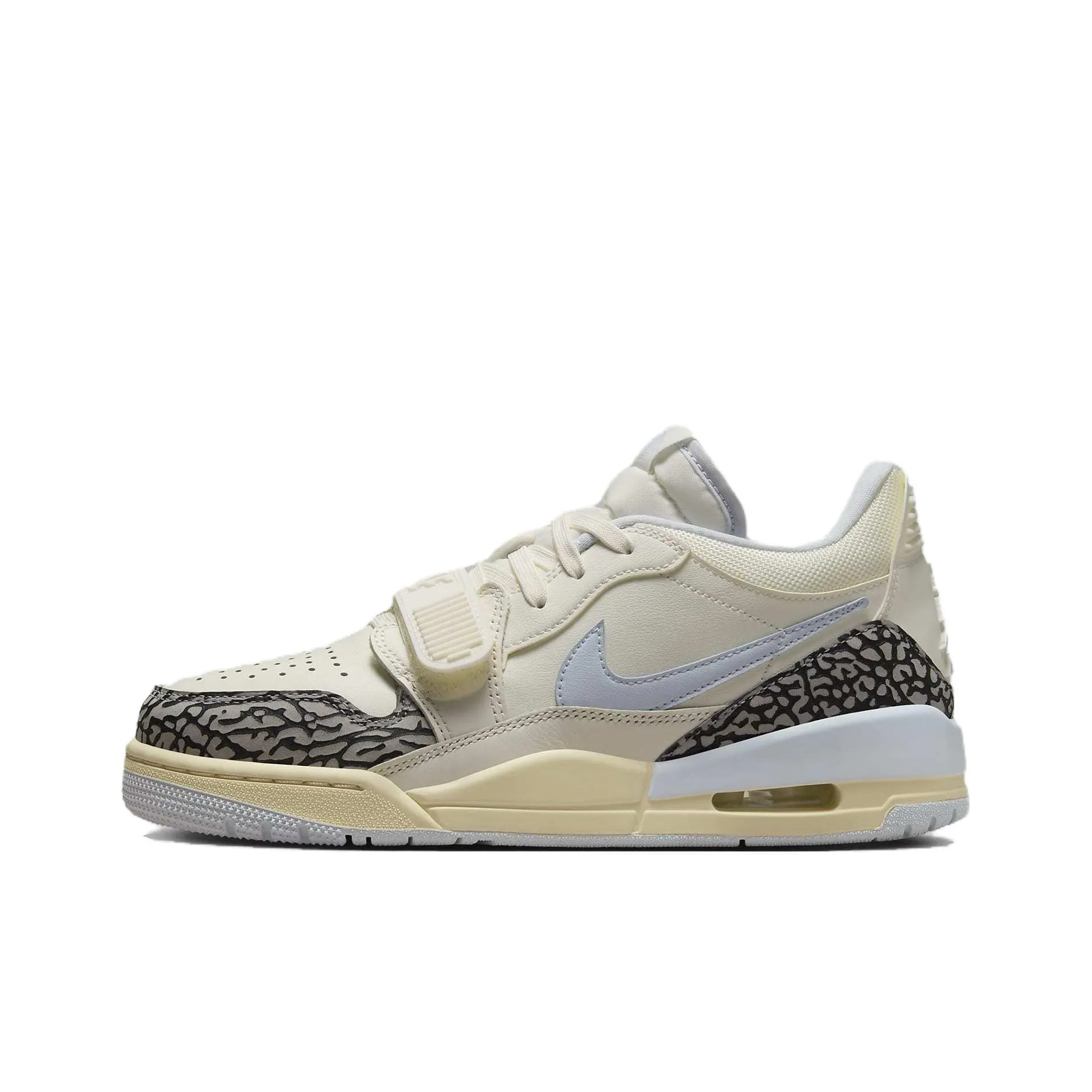 JORDAN Legacy 312 Low Sail Cement Grey Black Football Grey Women's