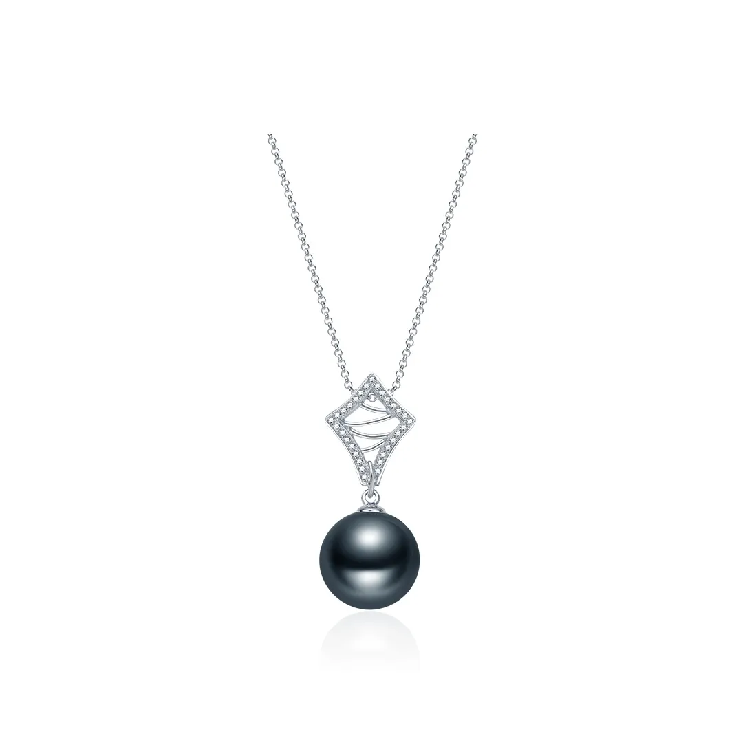 GN PEARL Saltwater Pearl Pendants Women's