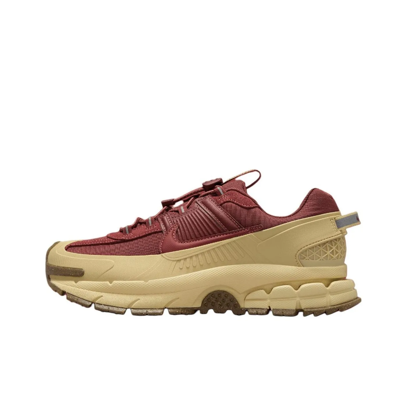 Nike Zoom Vomero 5 Roam Team Red Gold