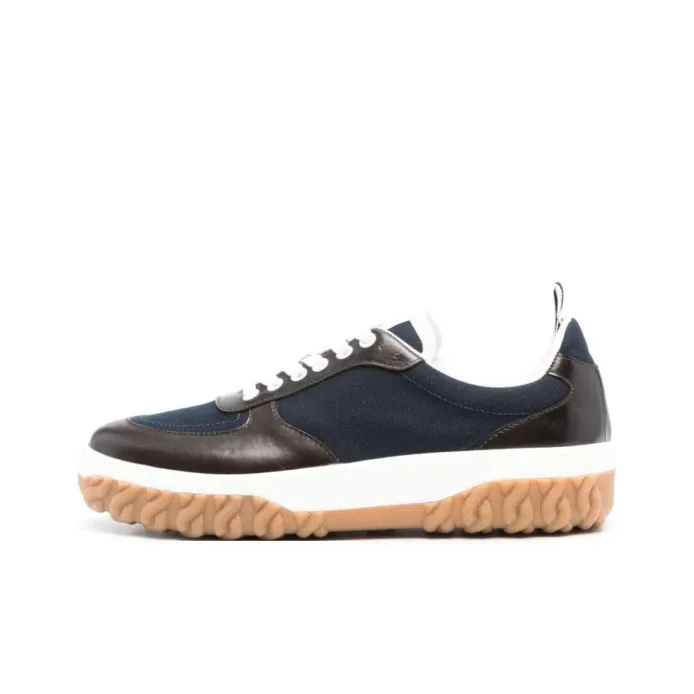 【送料&関税込】Thom Browne Letterman Panelled Low-top Sneak Thom Browne Letterman Panelled Low-top Sneakers | italist