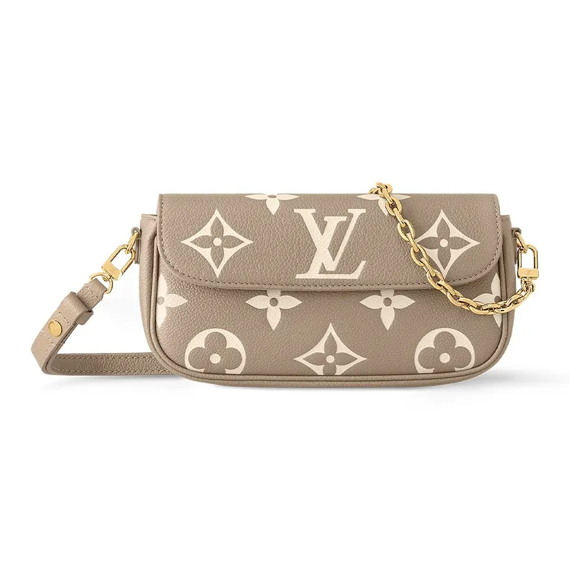 LOUIS VUITTON Wallet On Chain Ivy