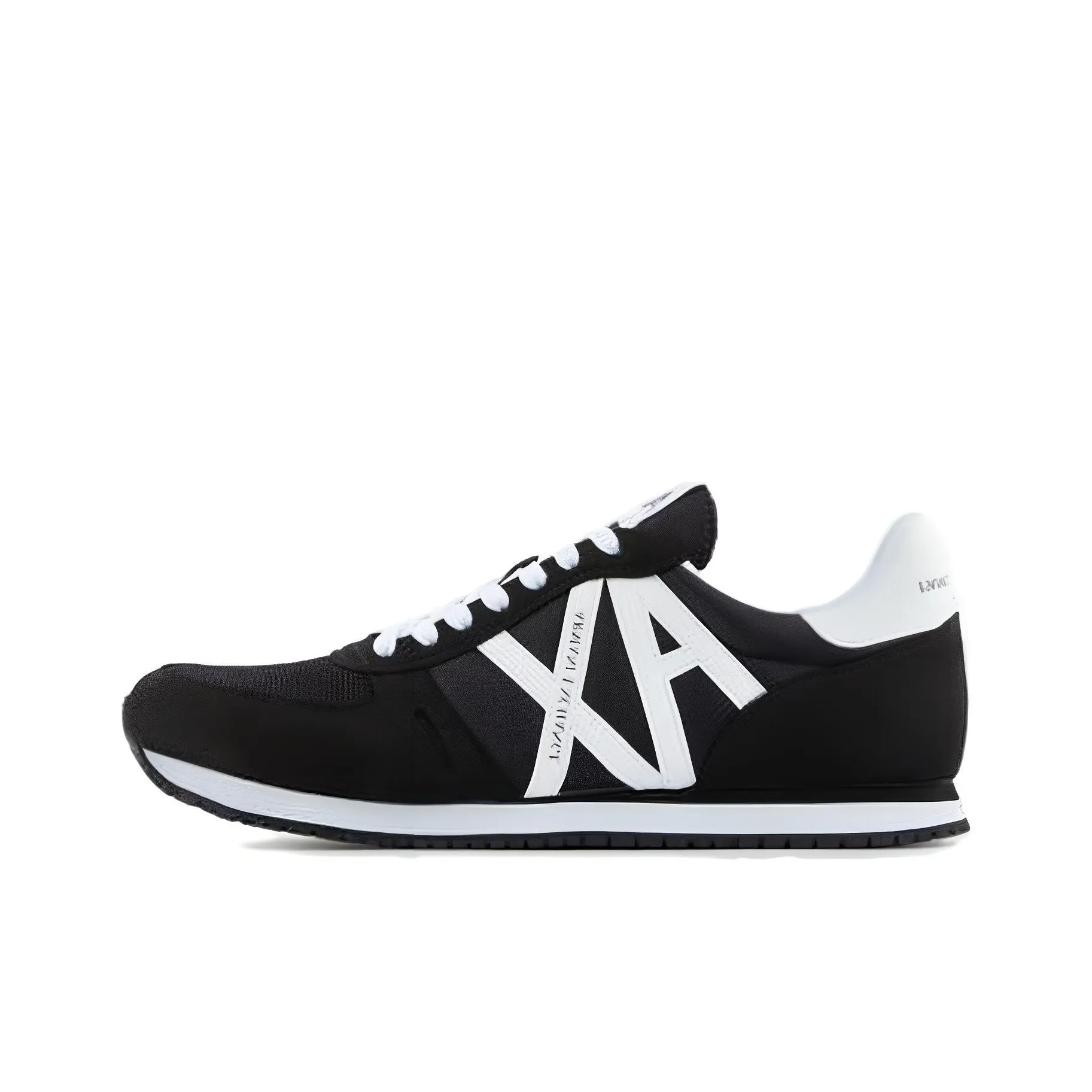ARMANI EXCHANGEAE Низкий топ Повседневная обувь Мужской Черный