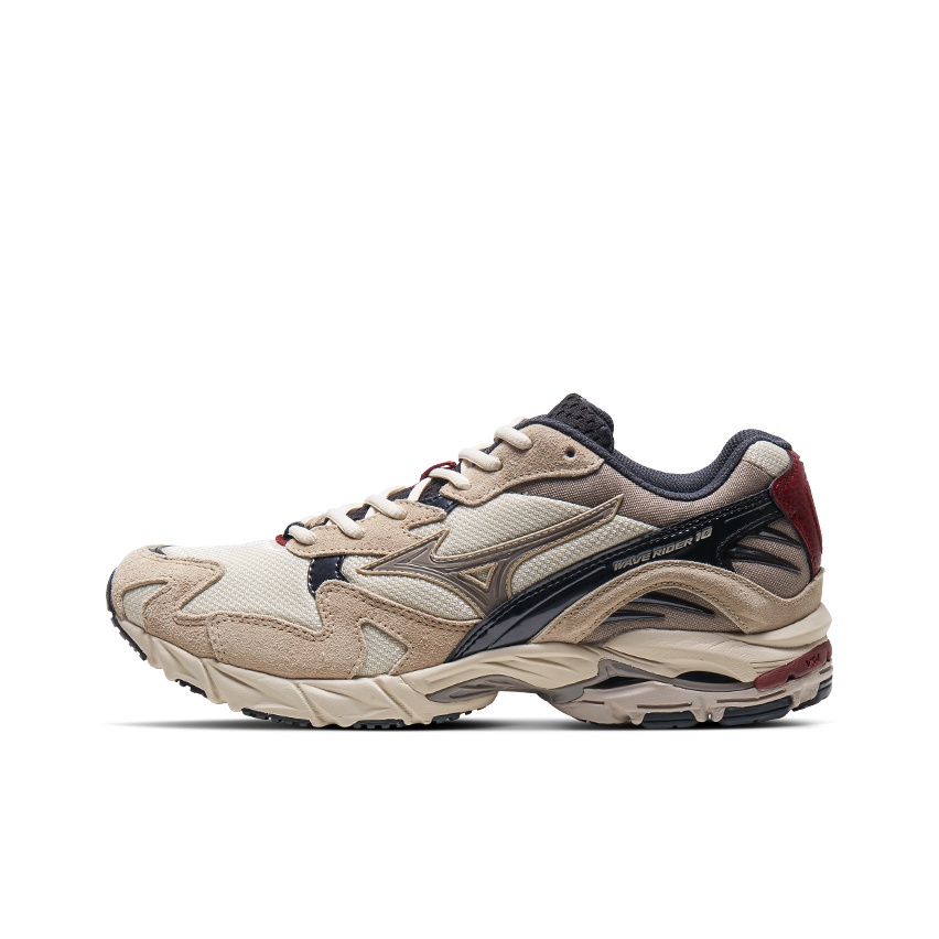 mizuno carbon 2