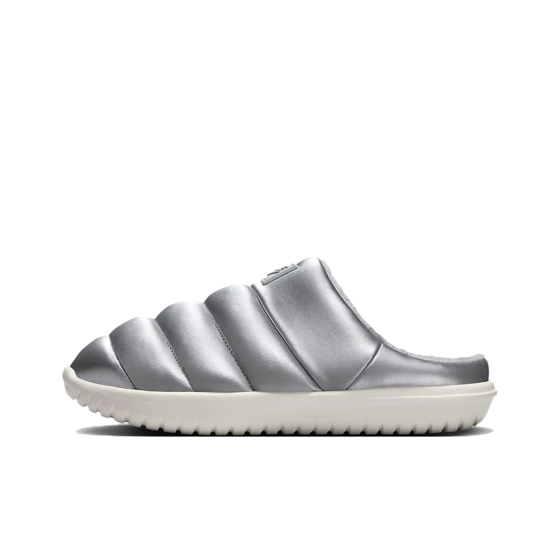 Nike Abrasion Resistant Slip Resistant Wrap toe Slippers Women's Silver