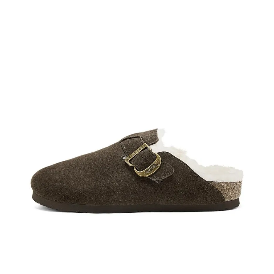 Skechers Modern Comfort Closed Toe Slippers Women's Chocolate