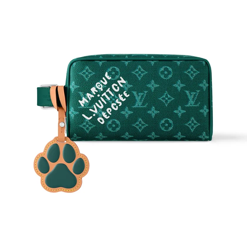 LOUIS VUITTON Locker Dopp Kit Green