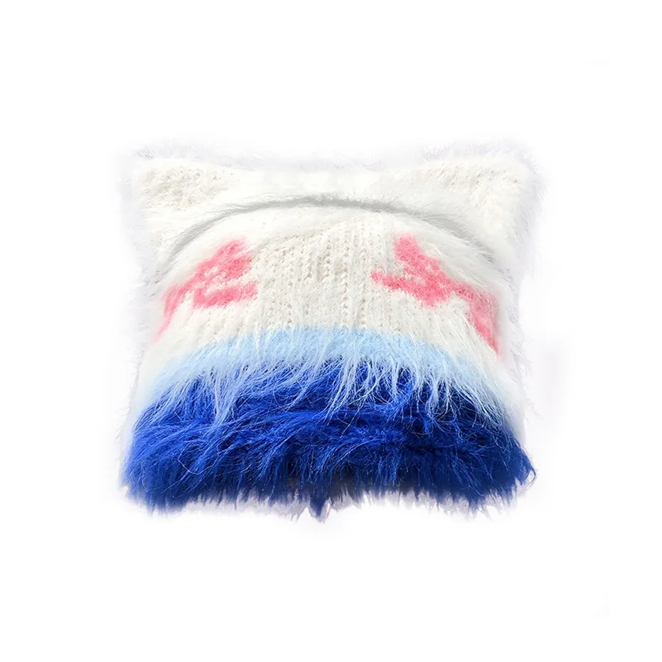 Moore Joan Polyester Beanies Unisex
