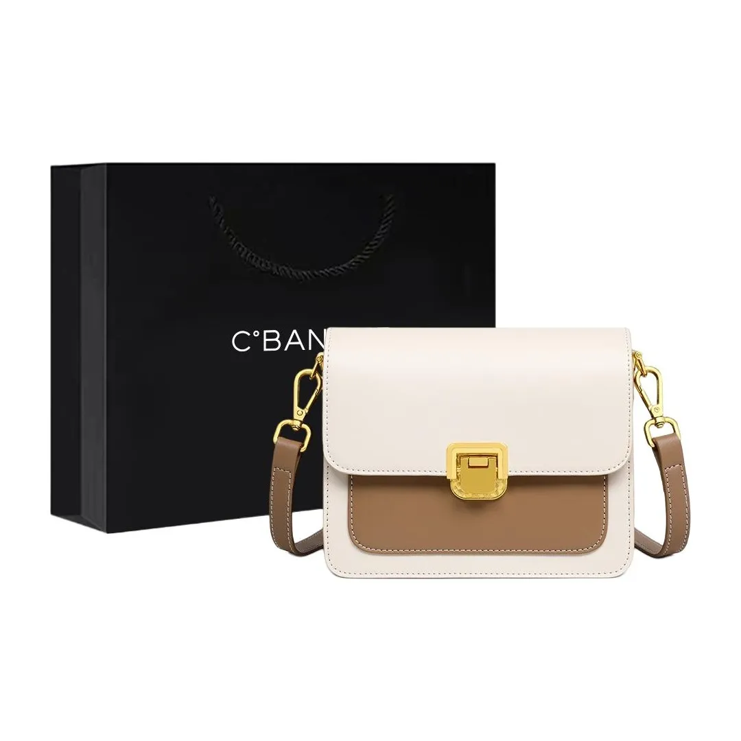 C°BANNER Спилок коровьей кожи с синтетической кожей Маленькая квадратная сумка через плечо Обычная Женская Экрю