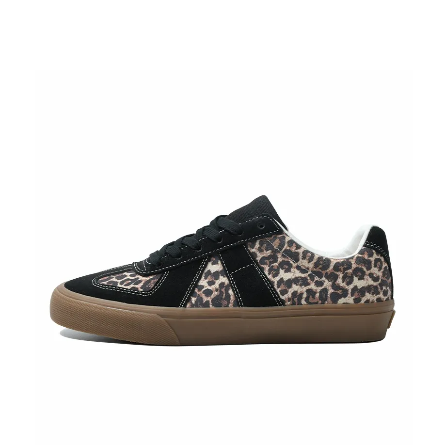 GOLUCK Leopard Print German Army Trainers Cushioning, Wear Resistant Low Top Skateboard Shoes Unisex African Leopard