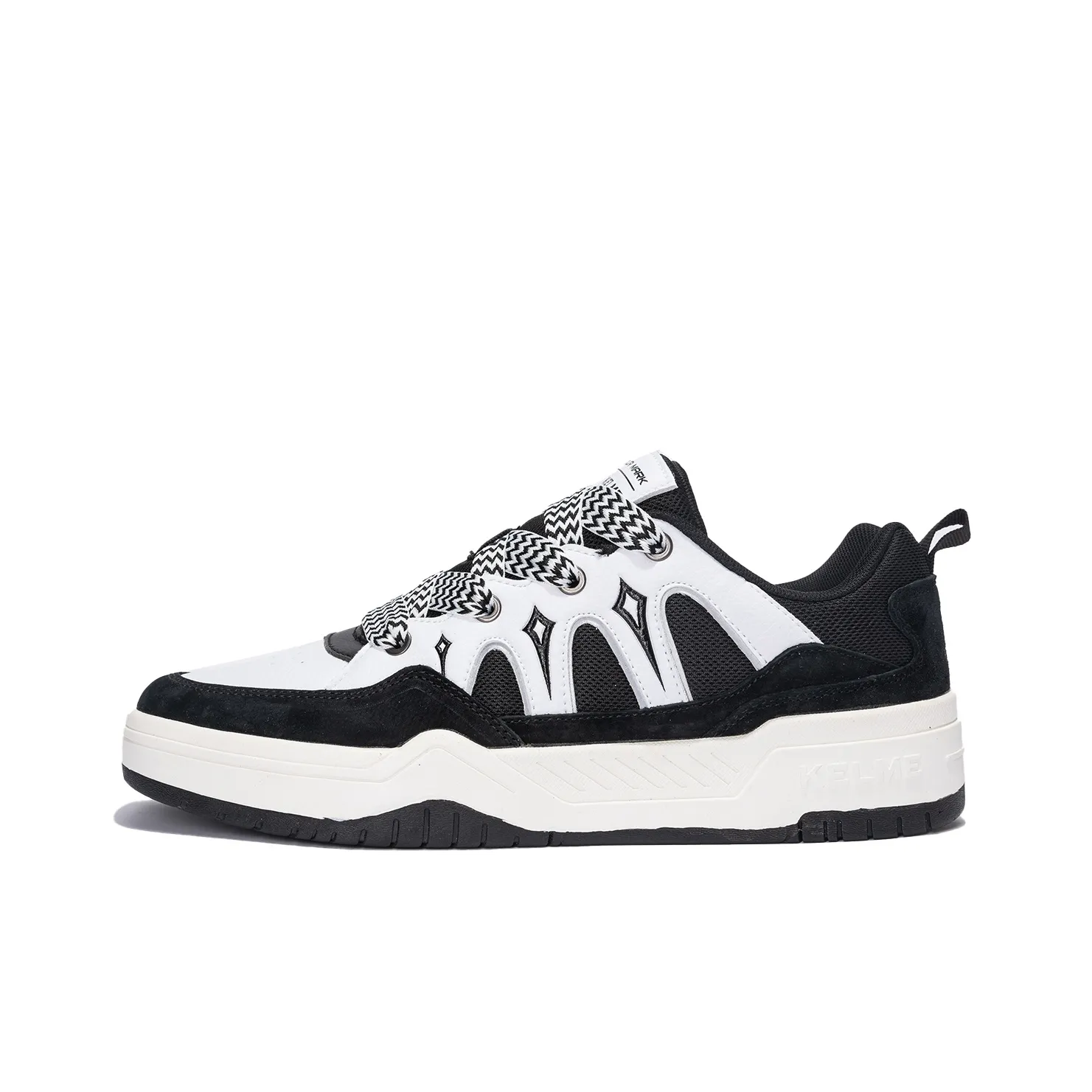 KELME Skateboard Shoes Men Low Top Black White/White Gray/White Blue/Red Brown