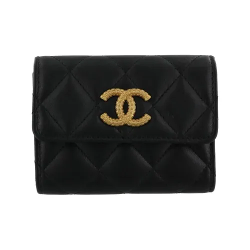 CHANEL Женские кошельки