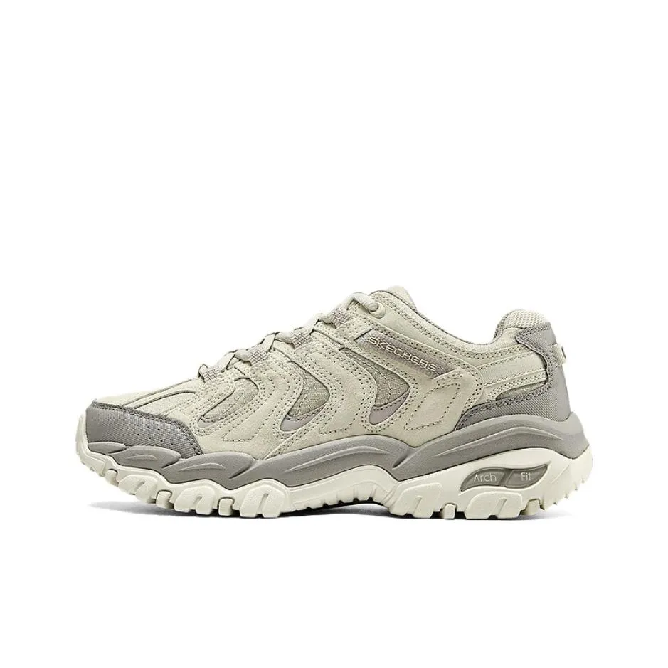 Skechers OUTDOOR Mountaineering & Hiking Shoes Men's Low Top Natural/NAT
