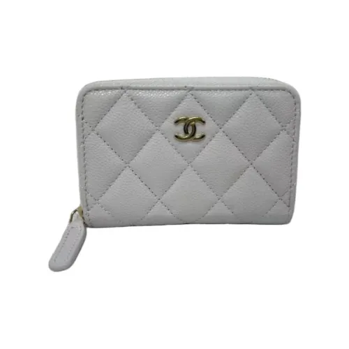 CHANEL Женские кошельки