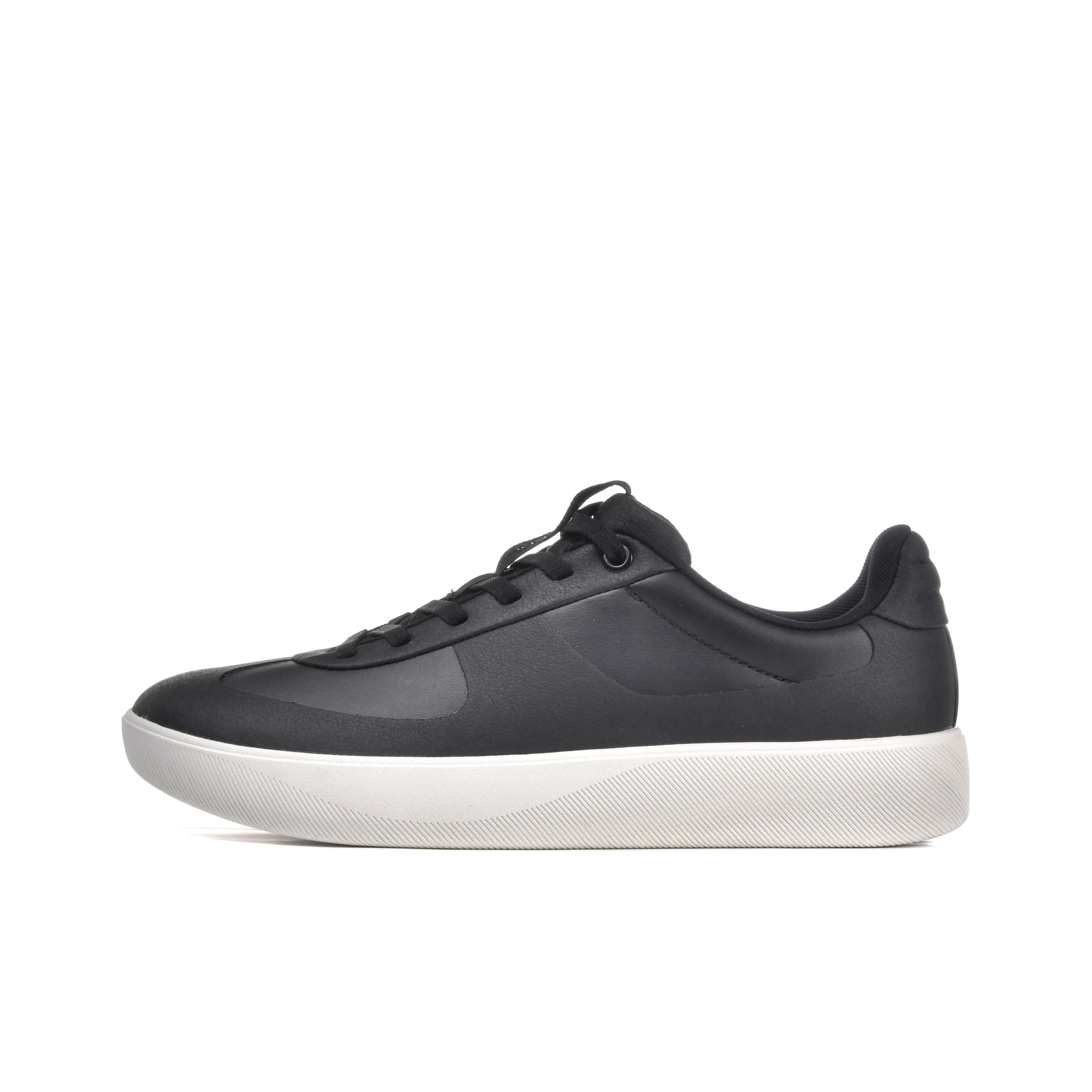 TREEPERI Coverage Slip Resistant, Abrasion Resistant, And Balance Support Low Top Skateboard Shoes Unisex Black White