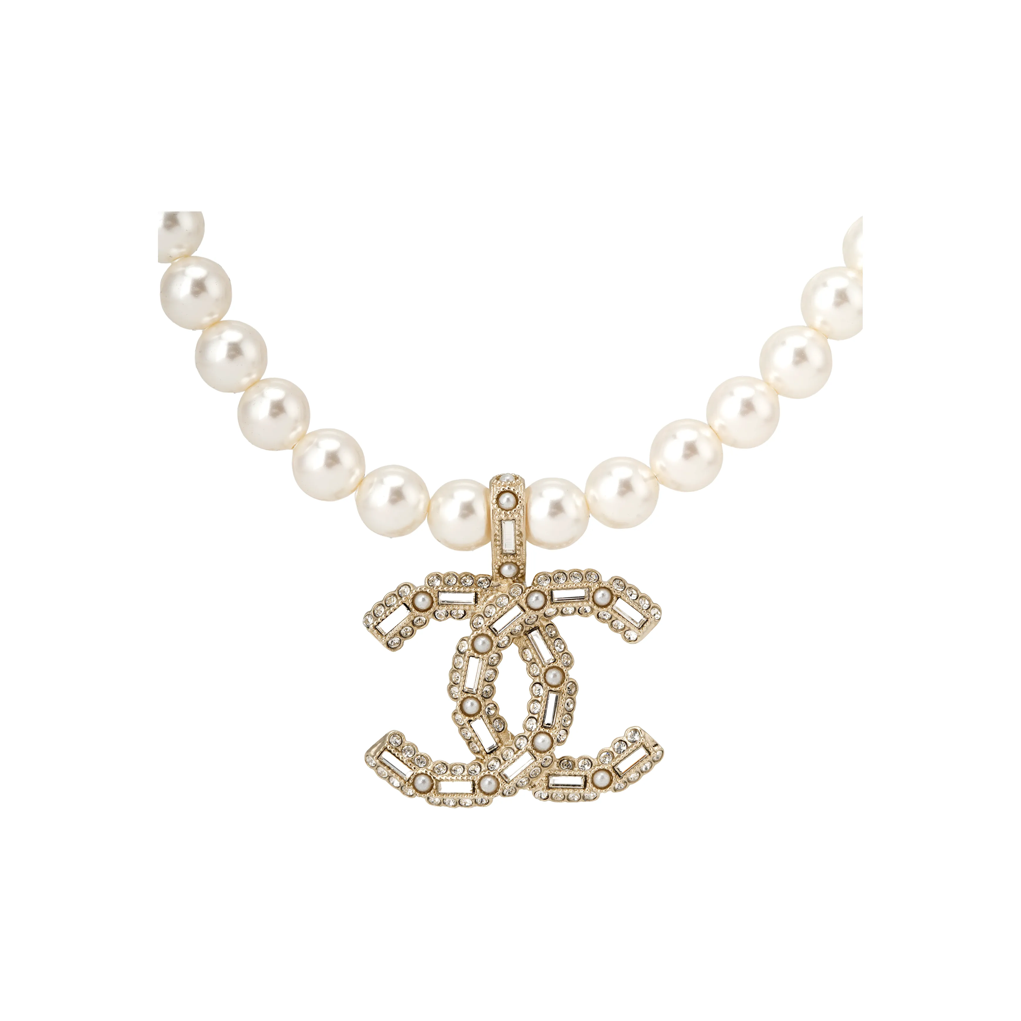 CHANEL 2016s Logo pendant Necklace
