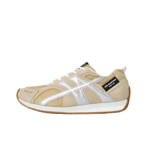 ARTICLE NO. Беговые кроссовки Low Top Светло-янтарные Унисекс