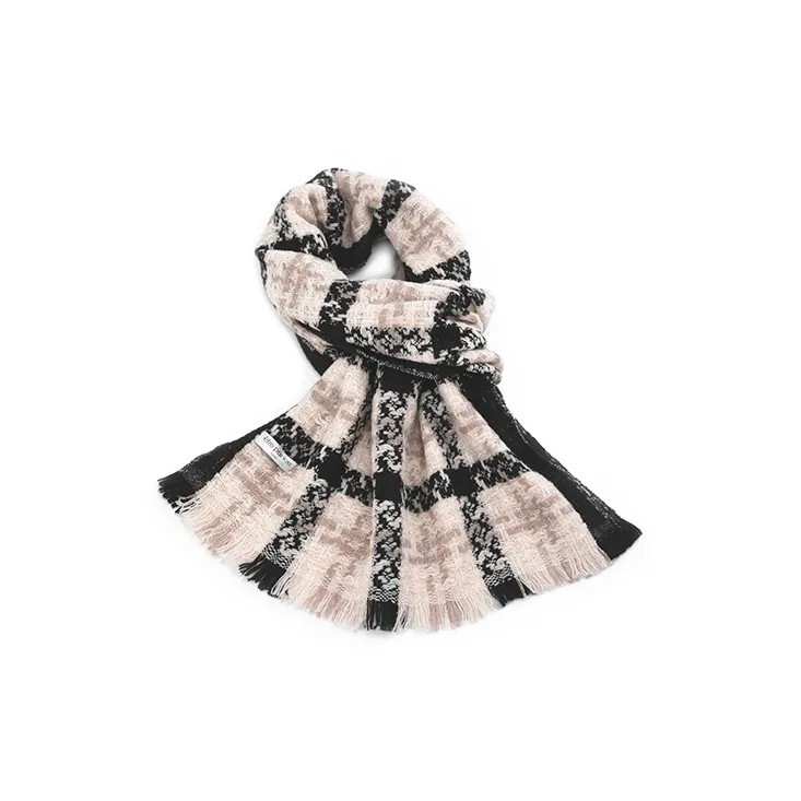 Être Par Lee Knit Scarves Unisex Black White