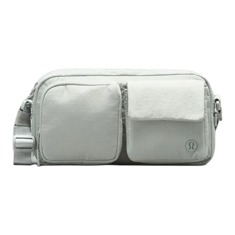 lululemon Нейлоновые сумки через плечо унисекс нефритовый лайм