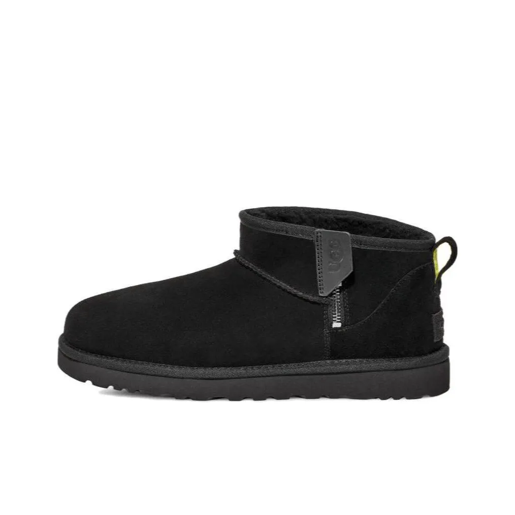 UGG Classic Ultra Mini Zip 'Black'