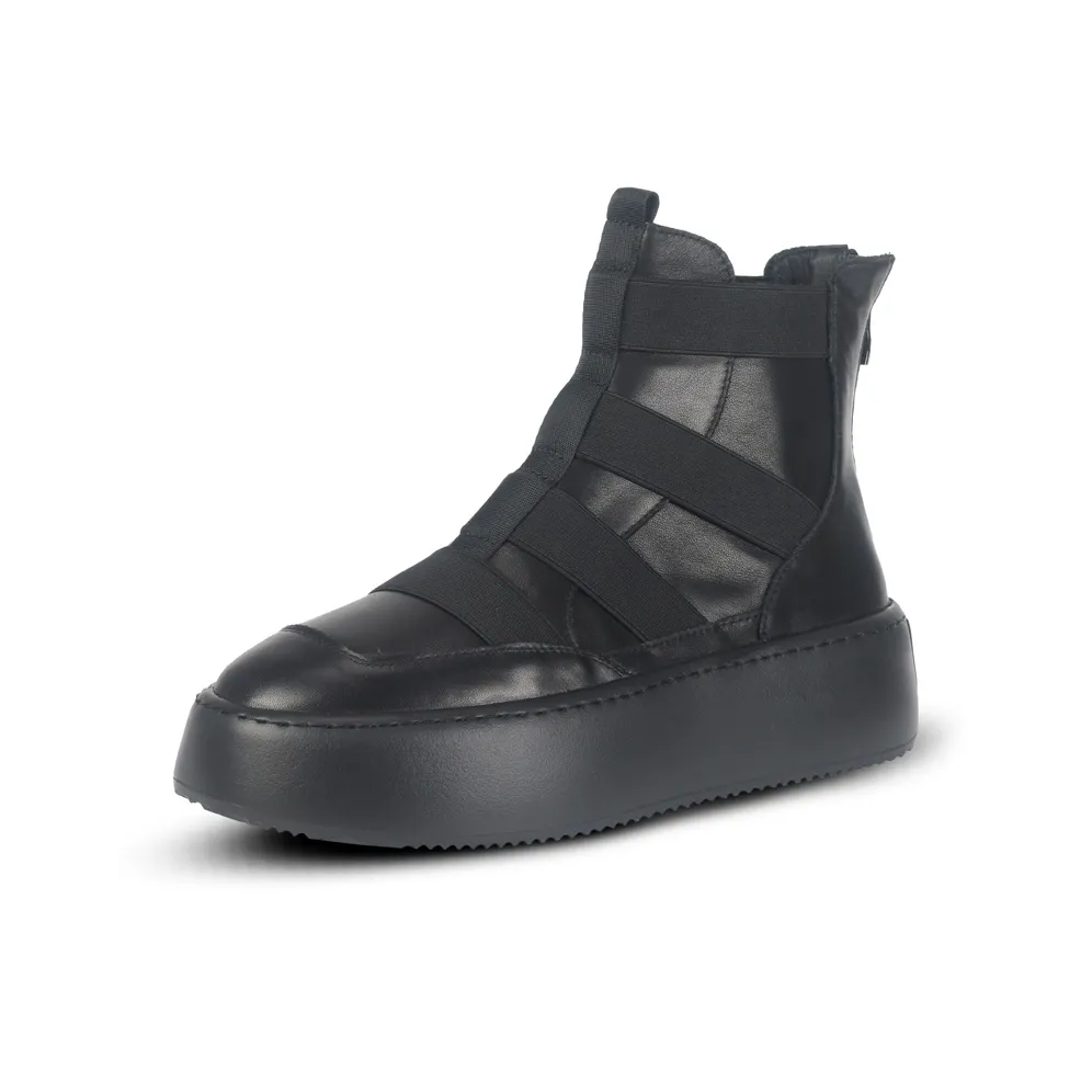 Thai points Ankle Boots Men's White/Black