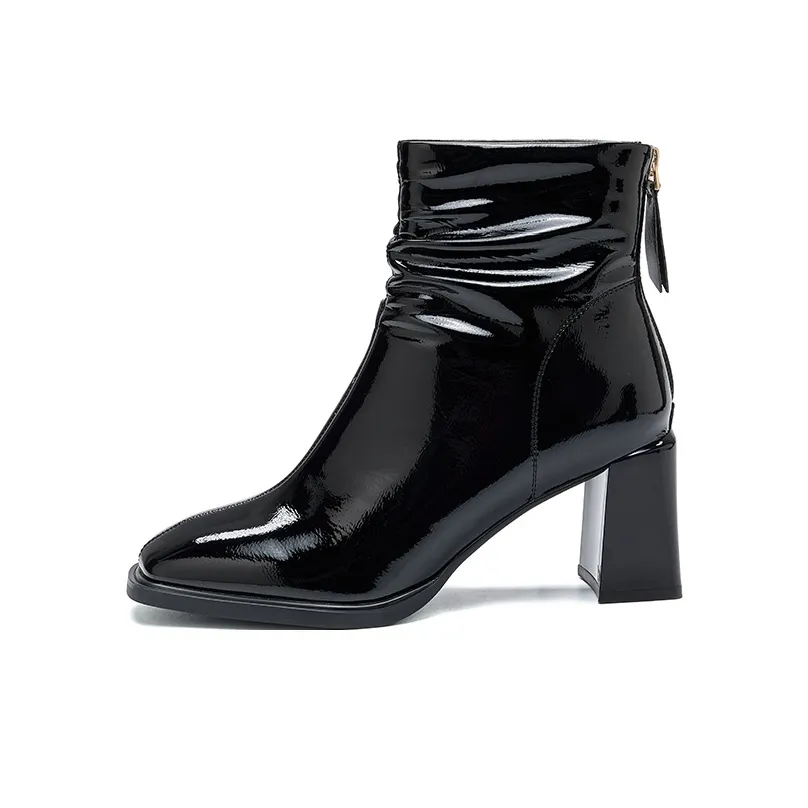 15 MINS Ankle Boots Women's Black/Beige