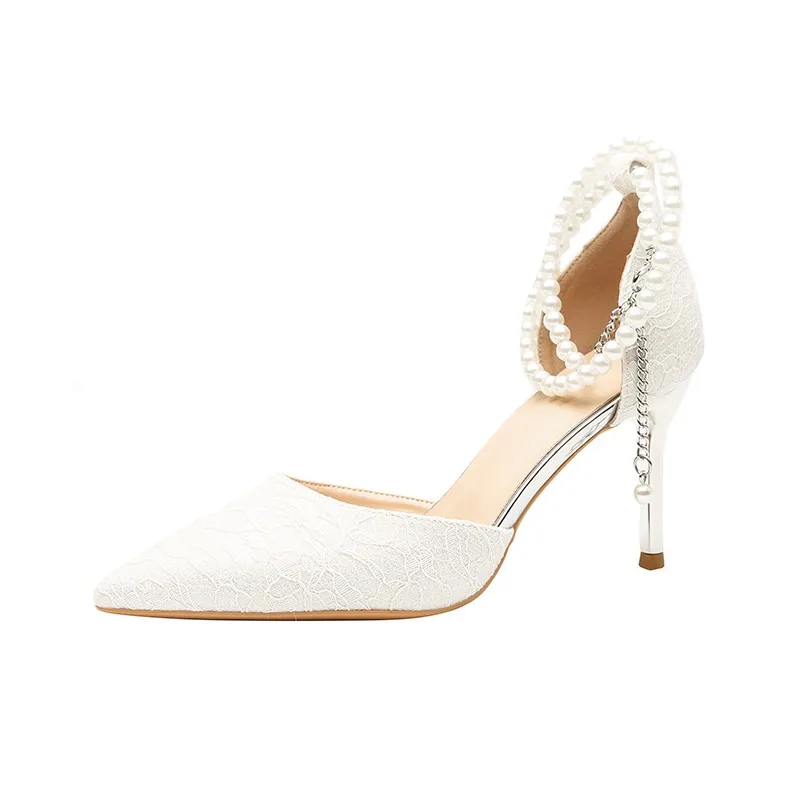 BIGTREE Узкий каблук Высокие каблуки Женские Белые