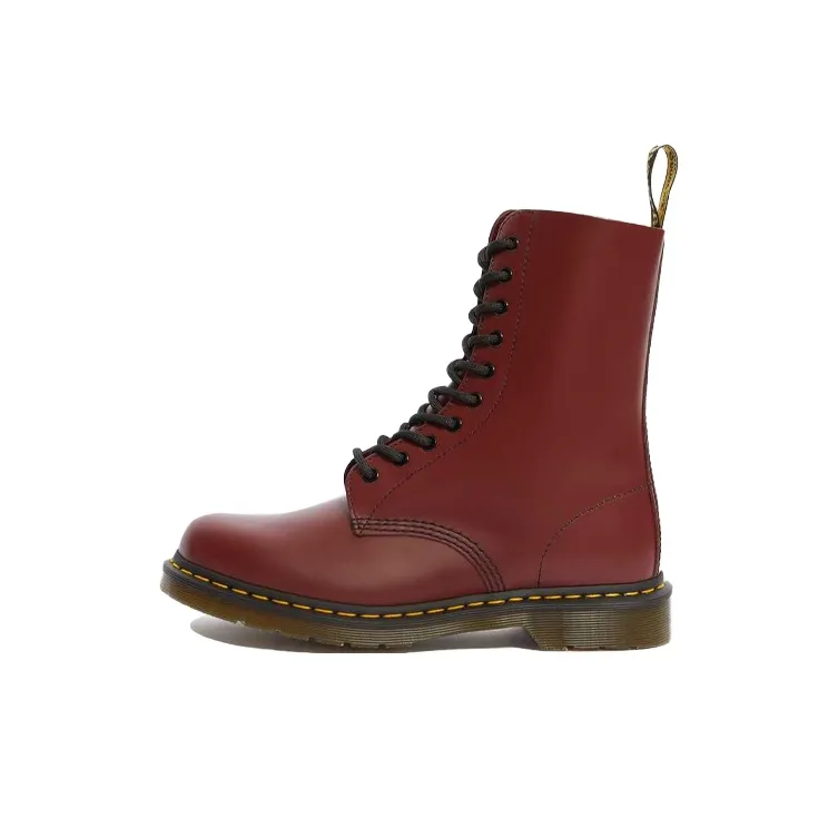 Dr. Martens 1490 Mid 'Cherry Red'